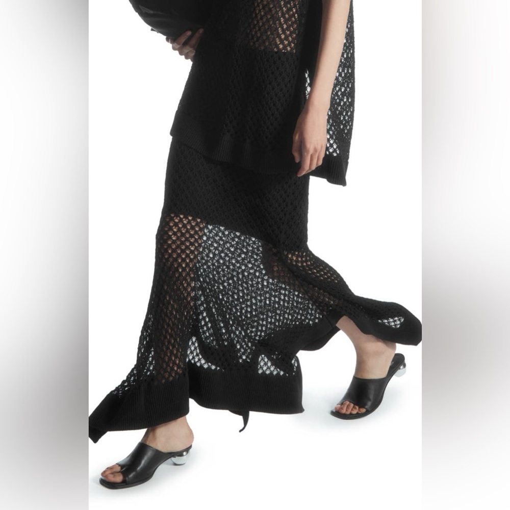 COS Knit Skirt in Black